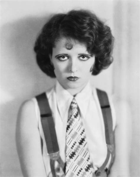clara bow height and weight